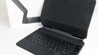 Apple MagicKeyboard MXQT2J/A 中古買取★