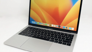 Apple MacBookAir Mid2019 中古買取★